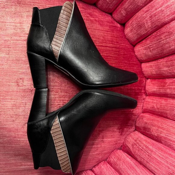 Mark. Black and Brown Ankle Booties Size 8 Vegan Friendly 3" Chunky Heel - Picture 6 of 8